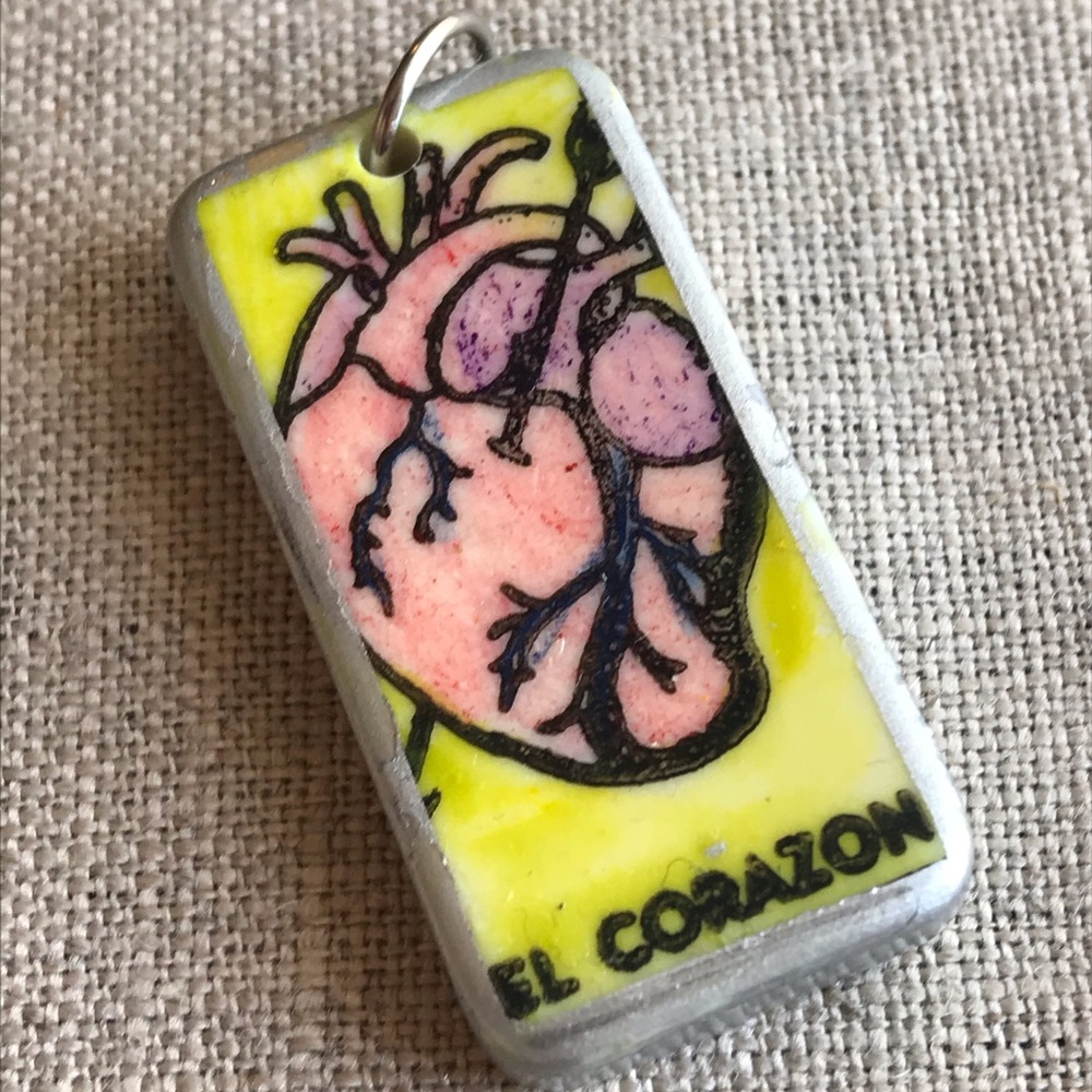 "El Corazon" Lottery Image Domino Pendant